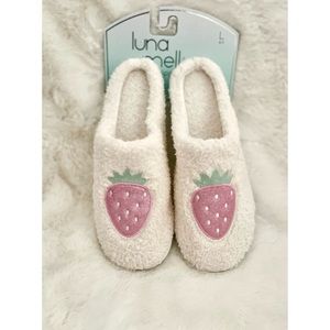 LUNA MELLOW Strawberry Slippers